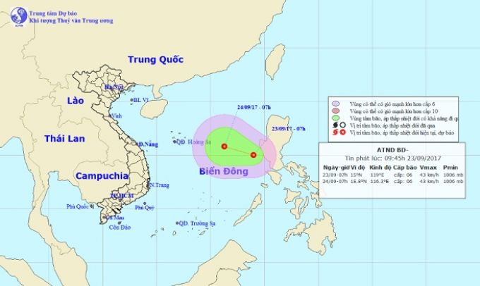 Áp thấp nhiệt đới xuất hiện trên Biển Đông, hướng di chuyển đang tiến vào nước ta