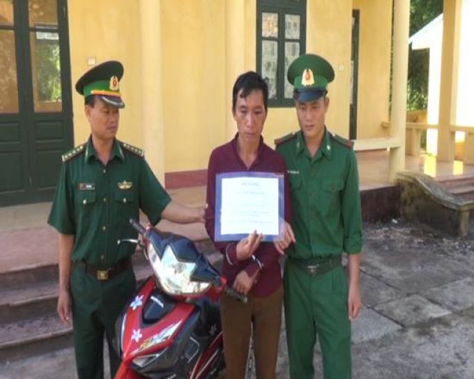 Thanh Hóa Bắt đối tượng vận chuyển 2.000 viên ma túy tổng hợp