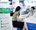FE Credit bị tố lừa đảo khách hàng vay lãi suất cao 