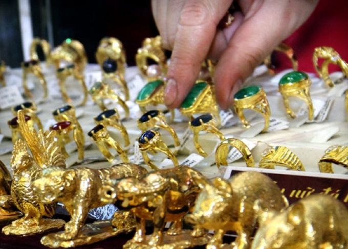 Giá vàng hôm nay 511 “Trầm lặng” sau những ngày giông bão