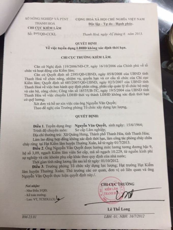 Quyết định tuyển dụng &ocirc;ng Quyết v&agrave;o l&agrave;m hợp đồng kh&ocirc;ng thời hạn