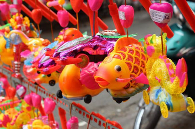 Đèn lồng không rõ xuất xứ có khả năng gây ung thư