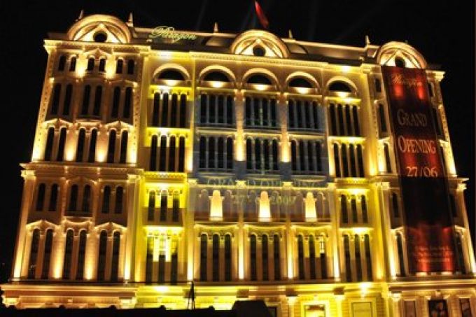 Hiện tại Saigon Paragon được xem l&agrave; như l&agrave; nơi quen thuộc của người d&acirc;n Ph&uacute; Mỹ Hưng, l&agrave; khu vui chơi giải tr&iacute;, tham quan v&agrave; mua sắm của nhiều du kh&aacute;ch.